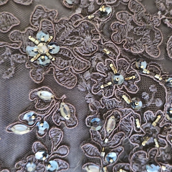 Size 8 bright navy lace formal cocktail by MGNY Mori Lee - Picture 12 of 12